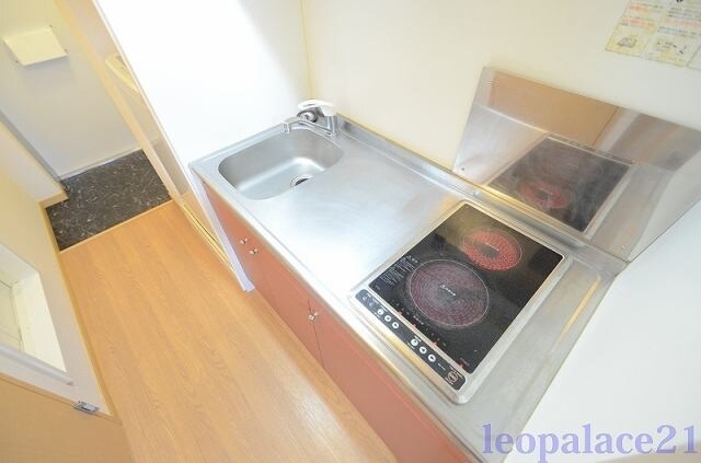 レオパレスクロスロード岸部の物件内観写真