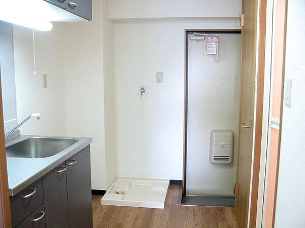 アズビー千里山の物件内観写真