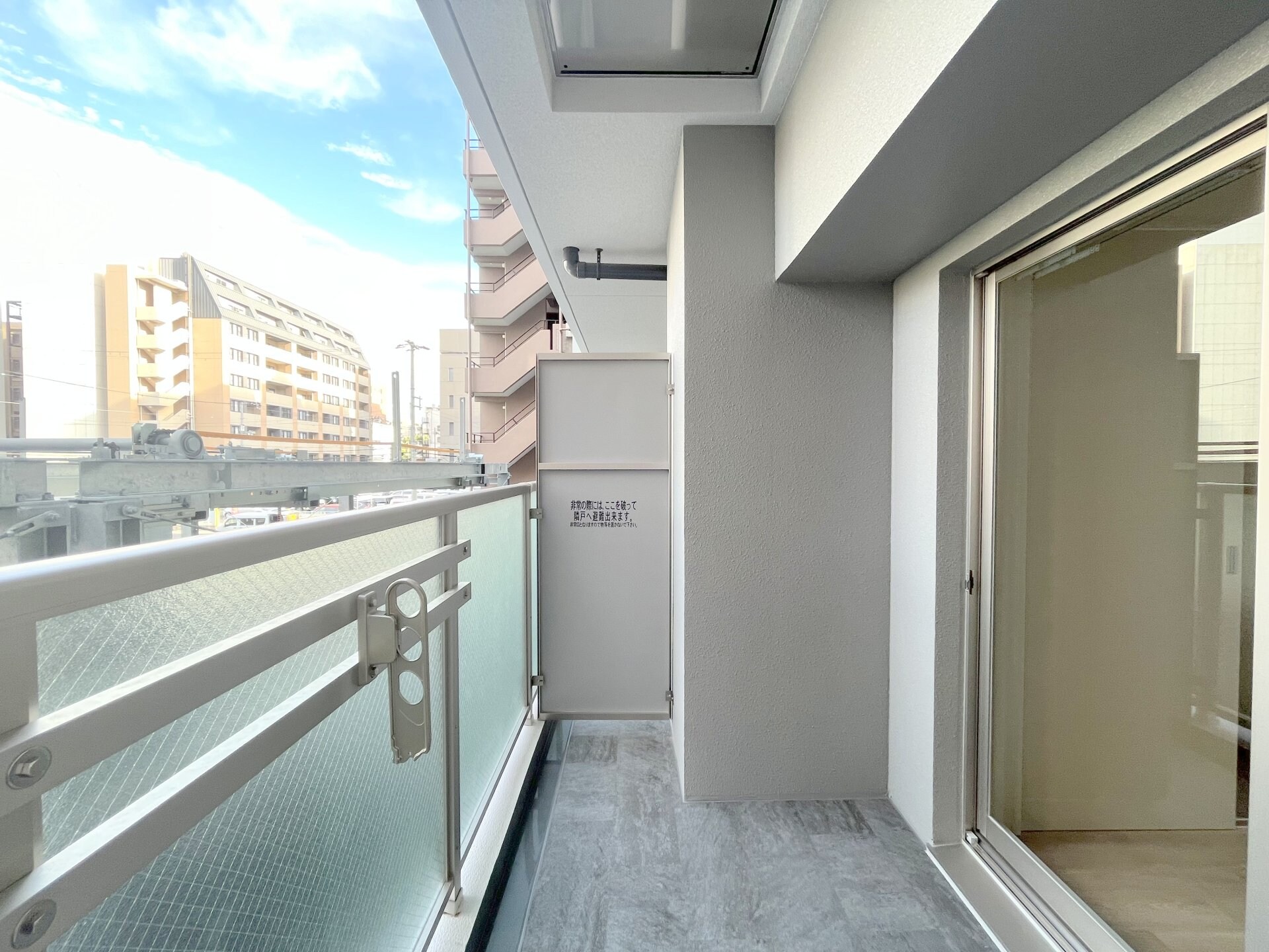 セレニテ江坂ミラクの物件内観写真