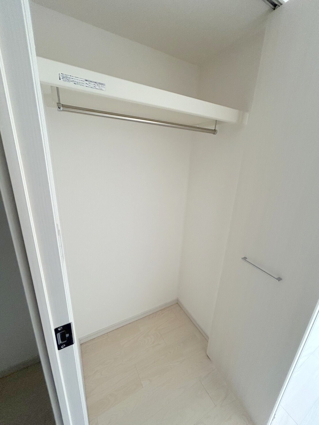 アドバンス江坂東デパールの物件内観写真