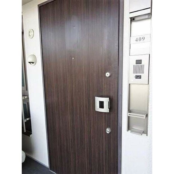 ミリカ・ヒルズ 2街区の物件内観写真