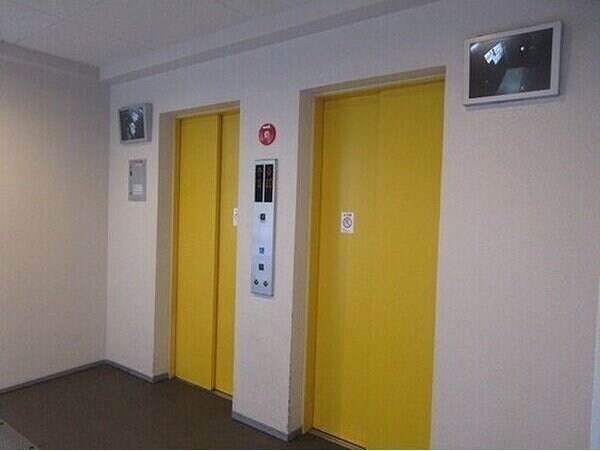 ミリカ・ヒルズ 2街区の物件内観写真