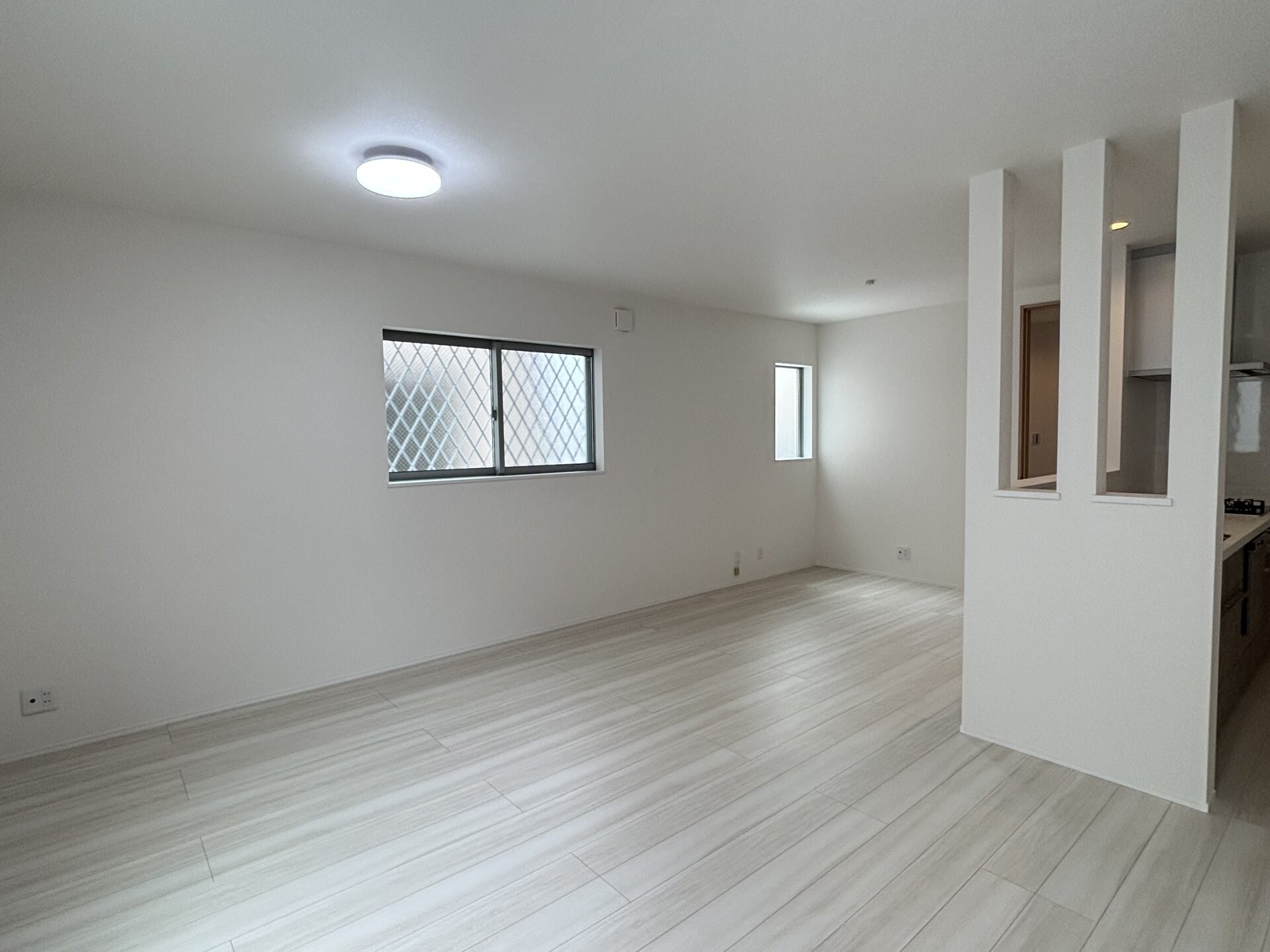 ファミリエ津之江A棟の物件内観写真