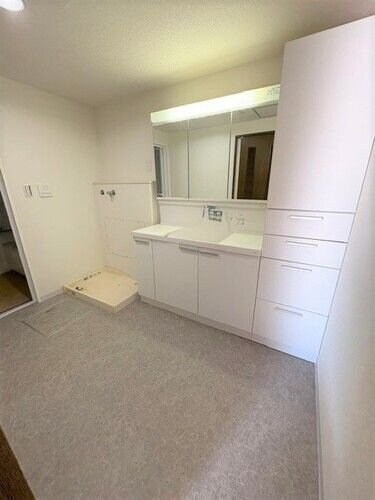 高槻・阿武山九番街東2号棟の物件内観写真