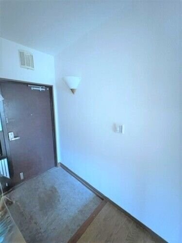 高槻・阿武山九番街東2号棟の物件内観写真