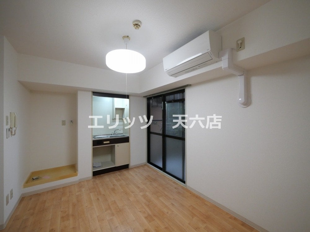 ロイヤルコート上池田の物件内観写真