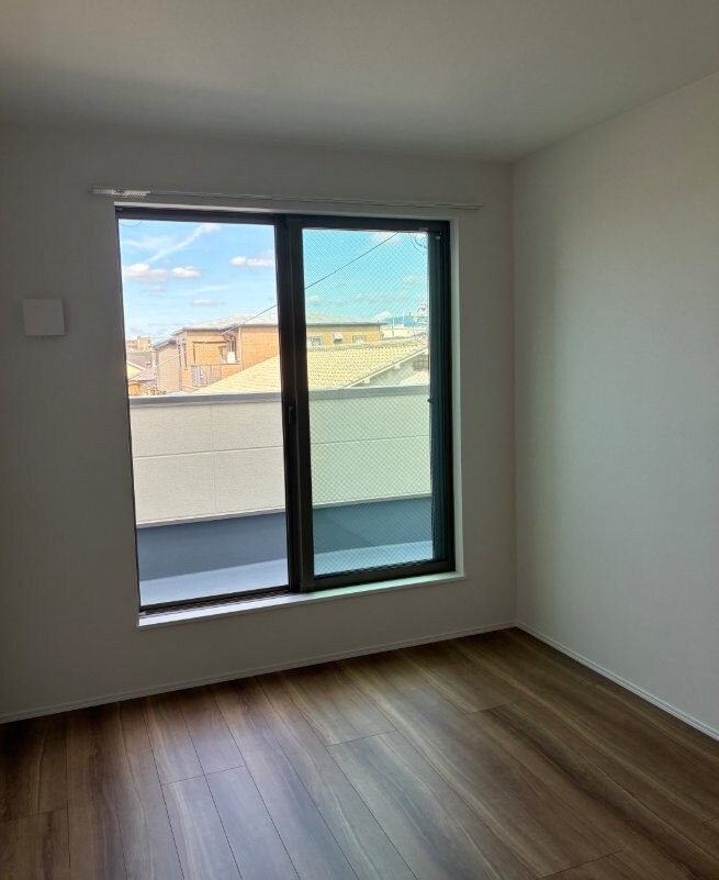 ファミリエ如是A棟の物件内観写真