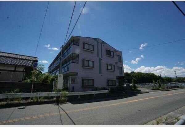 フォーマルハウトの物件外観写真