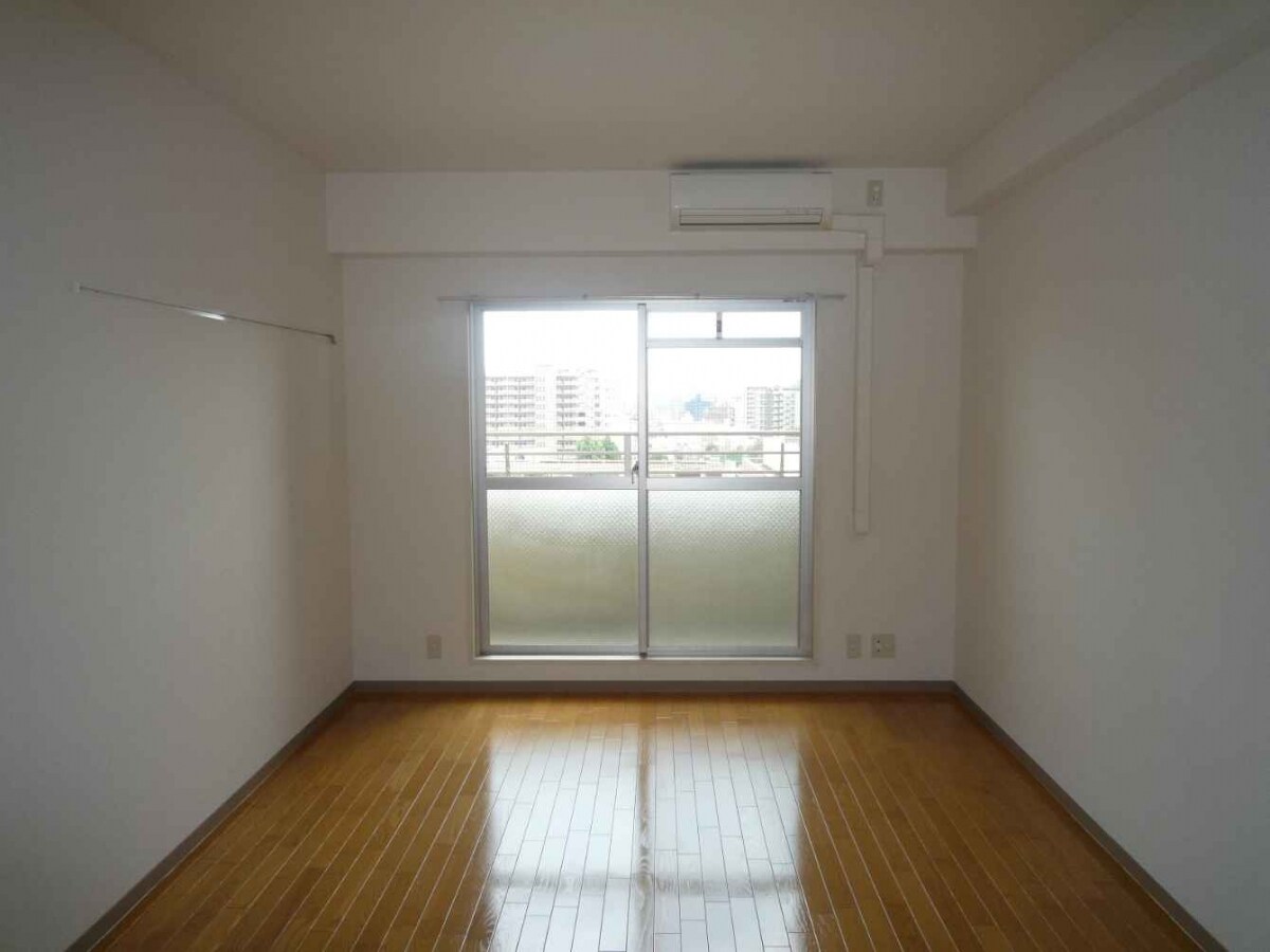 プルミエールメゾン江坂の物件内観写真