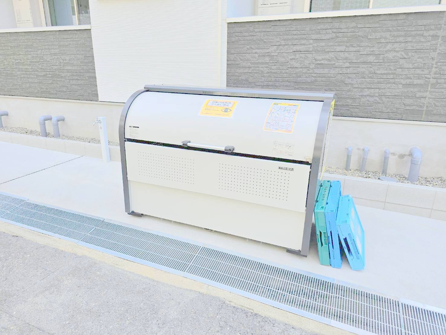 Villa 41 YAMATE SUITAの物件内観写真