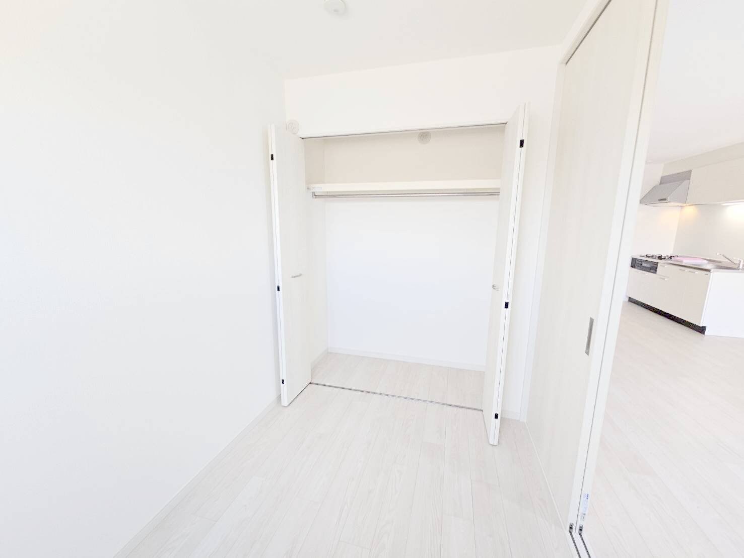 Villa 41 YAMATE SUITAの物件内観写真