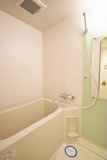 SERENiTE江坂四番館の物件内観写真