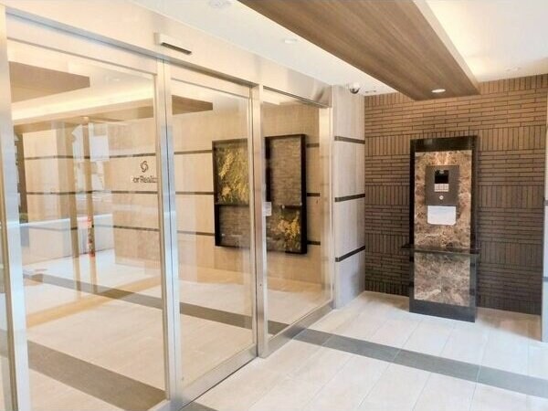 フォーリアライズ梅田レーベンの物件内観写真