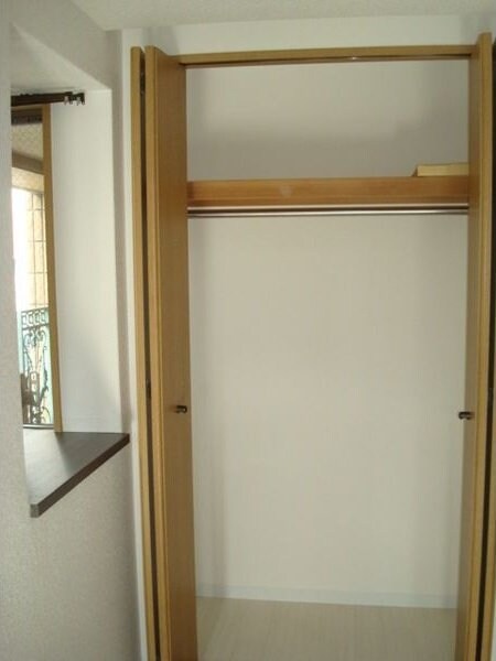 Win Road Esakaの物件内観写真