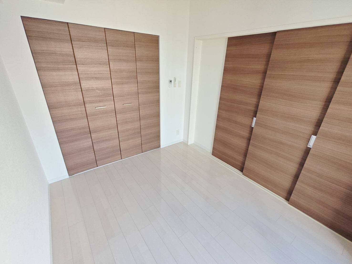 Luxe新大阪Iの物件内観写真