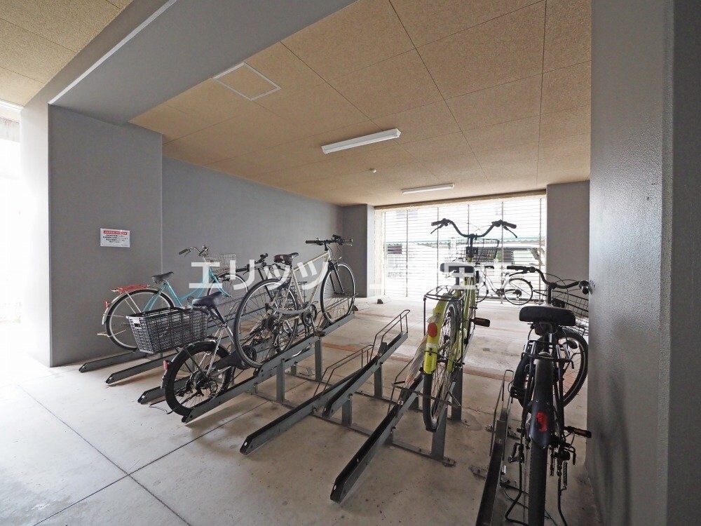 ドゥーエ本庄の物件内観写真