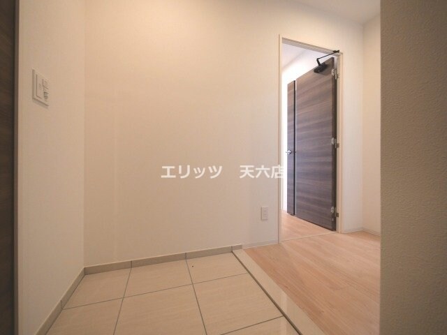 CREST COURT DOSHINの物件内観写真