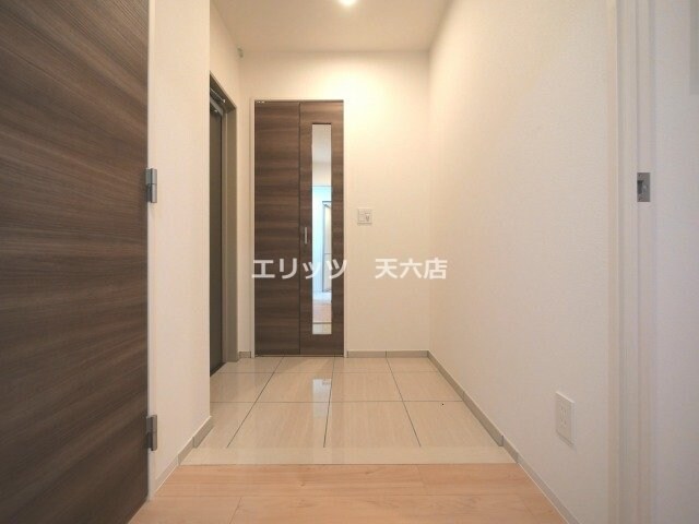 CREST COURT DOSHINの物件内観写真