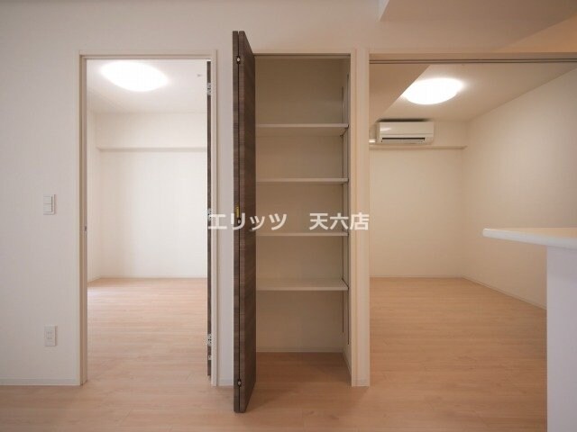 CREST COURT DOSHINの物件内観写真