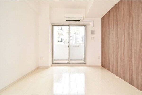 アドバンス新大阪ラシュレの物件内観写真