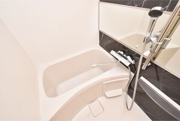 アドバンス新大阪ラシュレの物件内観写真