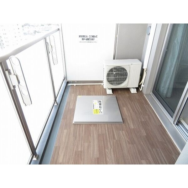 スペーシア江坂広芝町の物件内観写真