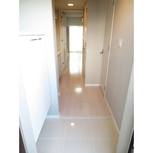 スペーシア江坂広芝町の物件内観写真