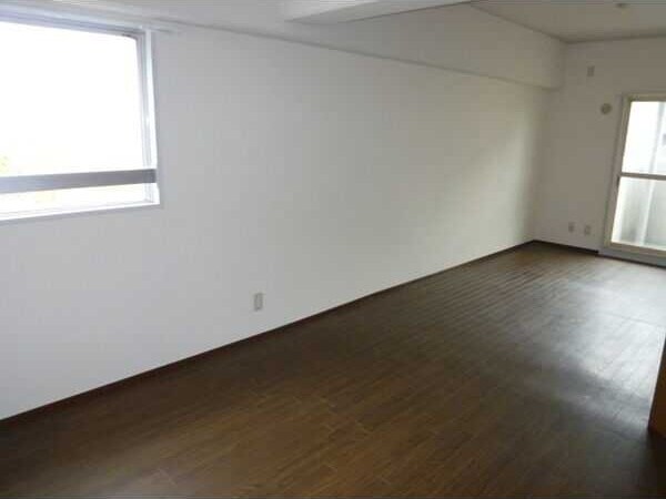 グリースシャトー桃山台の物件内観写真