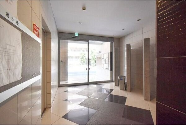 ウインズコート西中島の物件内観写真