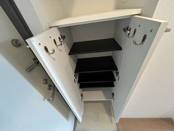 APRILE南森町の物件内観写真