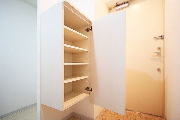 アスール江坂3rdの物件内観写真