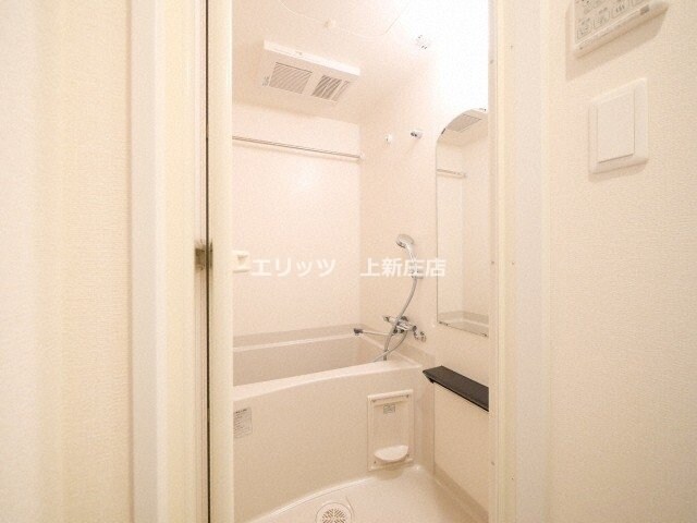 プレサンスブルーム東三国の物件内観写真