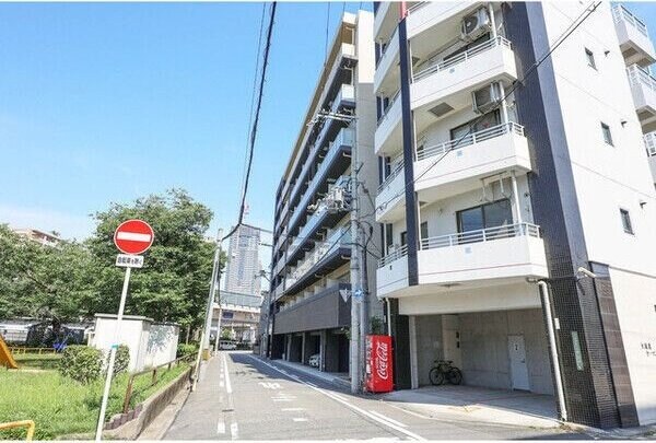 アドバンス西梅田ビオスの物件外観写真