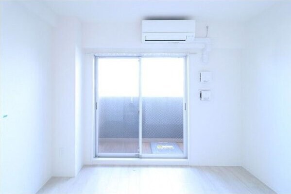 アドバンス西梅田ビオスの物件内観写真