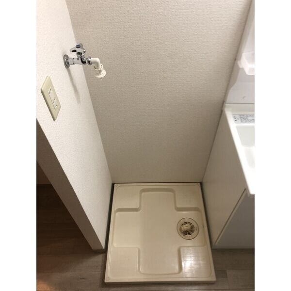 ウイニング・パラ江坂の物件内観写真