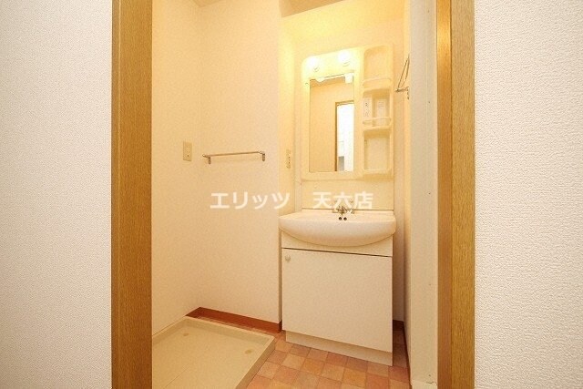 デセンシアISHIFUNEの物件内観写真