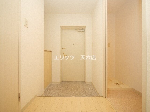 superbe ESAKAの物件内観写真