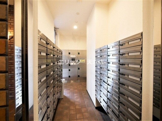 グランシス江坂の物件内観写真