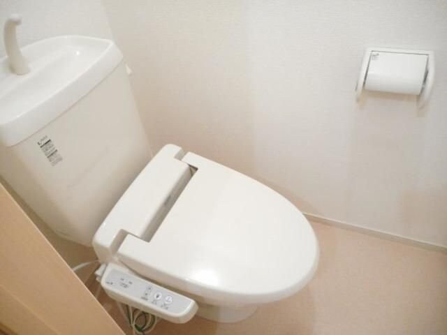 ブルックサイド摂津の物件内観写真