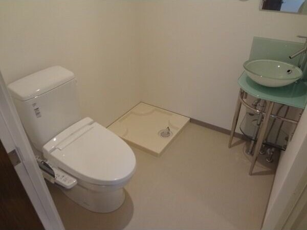 アスール江坂3rdの物件内観写真