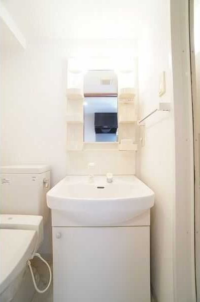 ドゥーエ江坂IIの物件内観写真