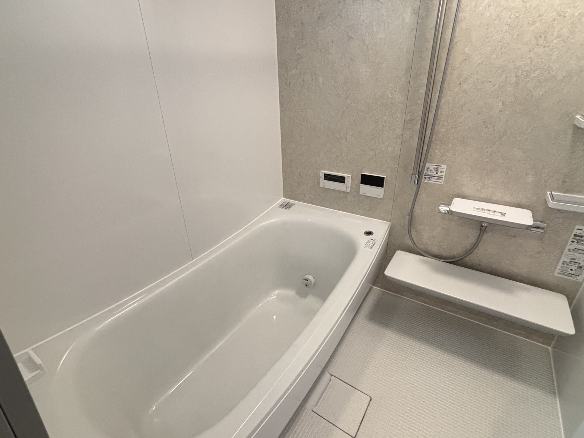 ファミリエ津之江D棟の物件内観写真