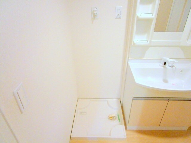 ラ・ジュネスSENRIの物件内観写真