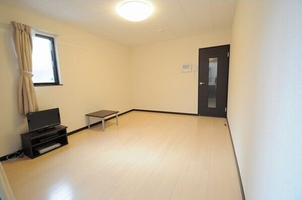 レオネクストSAKAE西淡路の物件内観写真