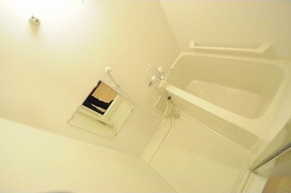 レオネクストSAKAE西淡路の物件内観写真