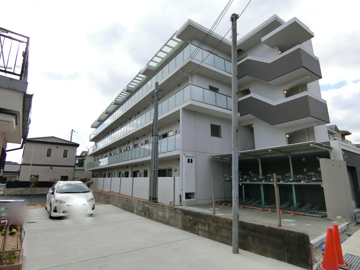 Loire Fの物件外観写真