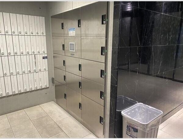 S-RESIDENCE江坂Eminenceの物件内観写真