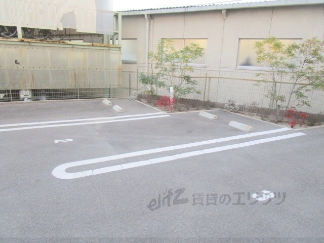 Station side courtの物件内観写真
