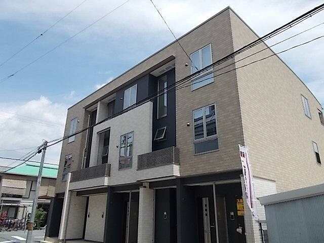 カーサユタカの物件外観写真