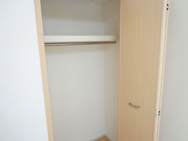 クローバーハウスの物件内観写真